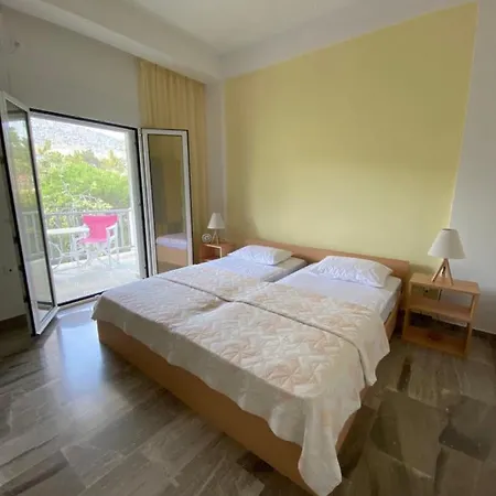 Euphoria Estate Agia Marina (Aegina)